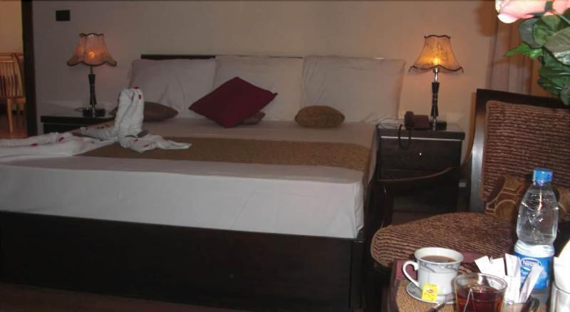 Cairo Plaza Guest House 6th of October City Bagian luar foto